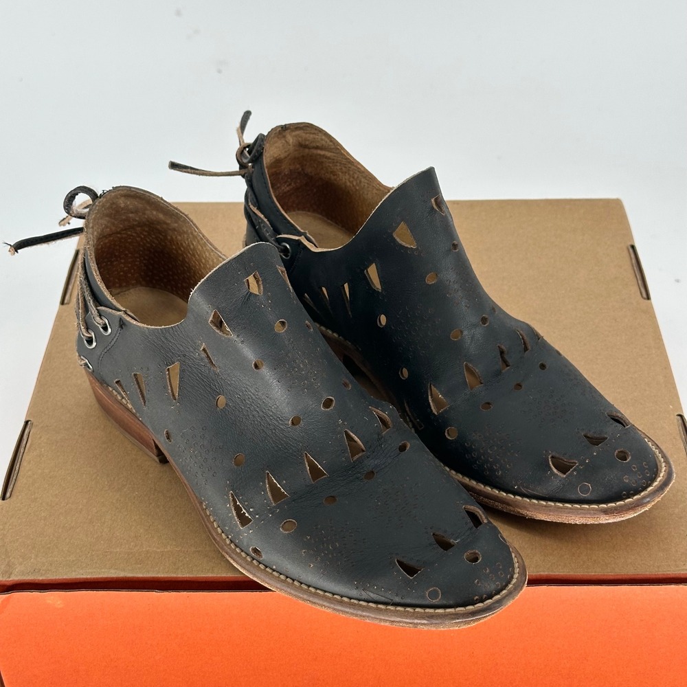 Musse & Cloud Coolise Western Boho Cutout Ankle Boots Distressed Leather Black 8